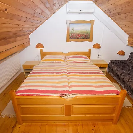 Tourist Farm Pri Martinovih *