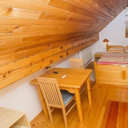 Smještaj na farmi Tourist Farm Pri Martinovih