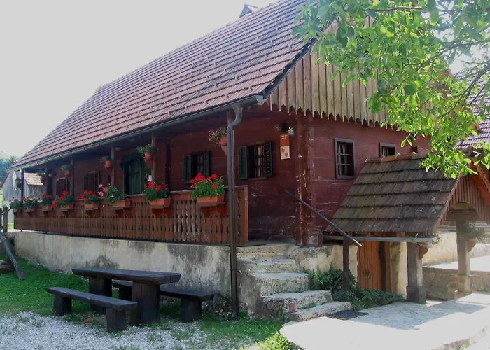 Tourist Farm Pri Martinovih ファームステイ