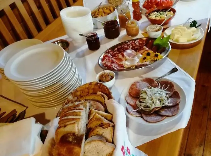 Tourist Farm Pri Martinovih *