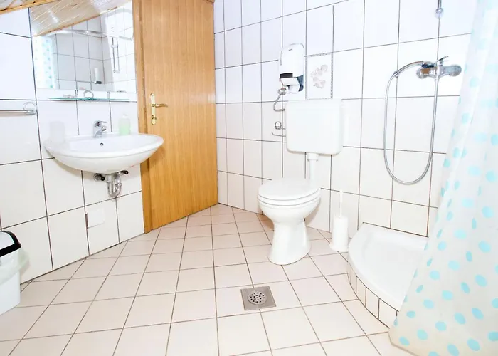 Alojamento de Turismo Rural Tourist Farm Pri Martinovih